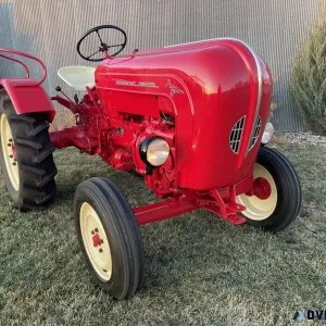 1959 Porsche-Diesel Junior 108L Tractor