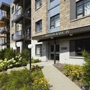 Condo &agrave louer GRAND ET ABORDABLE