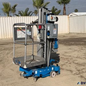 2012 GENIE AWP25S PERSONNEL LIFT 91303241
