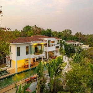 Luxury villas with private pool for rent