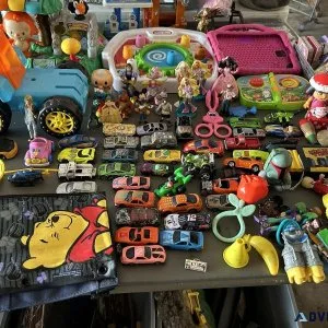 Estate Sale Upland 472 E Highland Ct 131-21 9-1pm