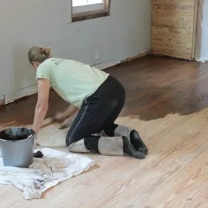 Floor sanding and floor polishing service |total floor service