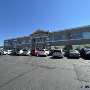 1916 N. Layton Hills Parkway - Layton Office Suite