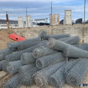 ASST. ROLLS OF CHAIN LINK FENCING