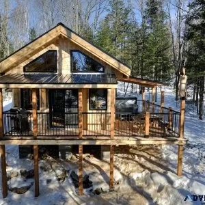 Le Mathys - Chalet for 4 guests waterfront spa Laurentians