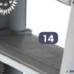Protective step with slot (BUL-101-10)