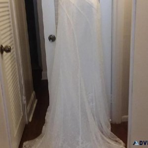Original Vera Wang Wedding Gown