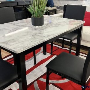 New 5Pc Dining Set (new in box)