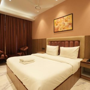 Good hotels in greater noida