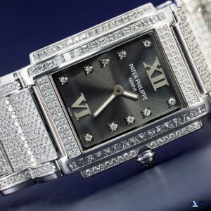 PATEK PHILIPPE Twenty4