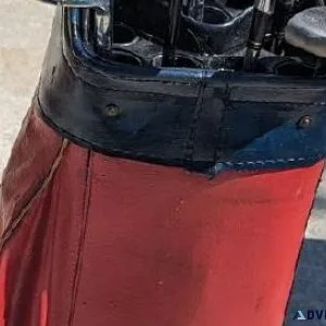 RIGHT AND LEFT HANDED GOLF CLUB SETS W BAGS