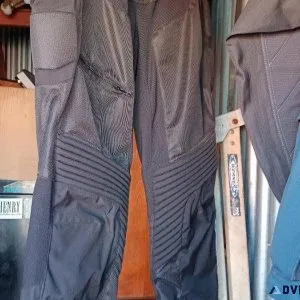 Motorcycle pants