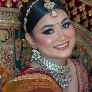 Beauty & makeup courses delhi