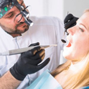Best dental clinic in thakurpukur