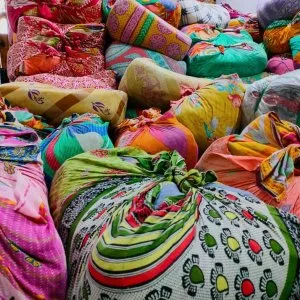 Old dhoti & cotton rags, buy in bulk and save huge