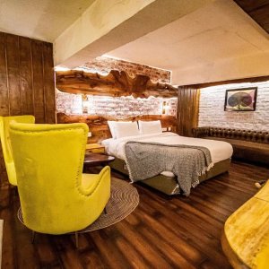 Hotel in landour, mussoorie