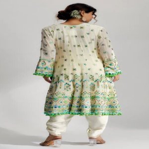 Dhoti set for women