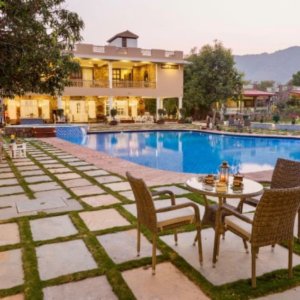 Luxurious stay in udaipur: vatsalya vihar private pool villas