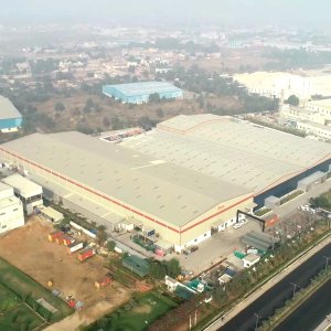 Tail lamp manufacturer