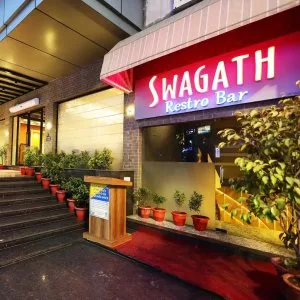 Restaurants in sector 104 noida
