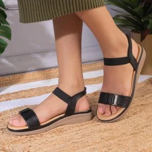 Shop trendy casual flats and stylish footwear at tresmode