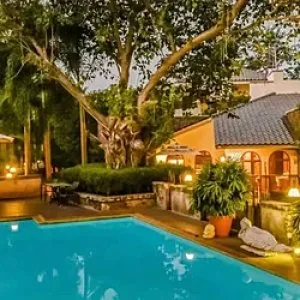Best farmhouse in noida for wedding | partyvillas