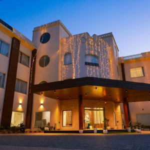 Resorts in gurgaon