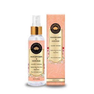 Revitalizing facial toner for glowing skin