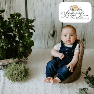 Creating forever memories: the importance of a born baby photosh