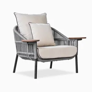 Shop luxury outdoor furniture online – elegant & weather-resista