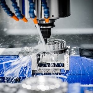 Top cnc machines and must-have tools for every workshop in 2025