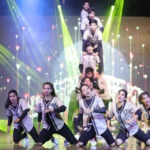 Buskers tilak nagar - best dance academy in jaipur