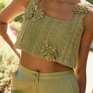 Shop trendy & comfortable bandeau tops