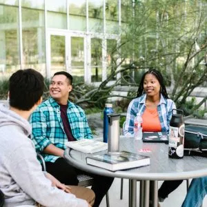 Uk study abroad experts: get guidance from the best consultants