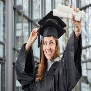 A guide on dual degrees: benefits, how to get them, and institut