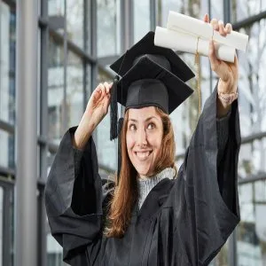 A guide on dual degrees: benefits, how to get them, and institut