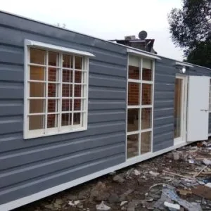 Portable farmhouse