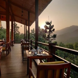 Hotels and resorts in dehradun