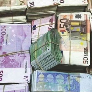 Cloned cards  banknotes dollar/euro pounds ids available now