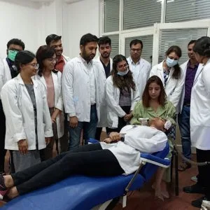Skin doctor in ghaziabad