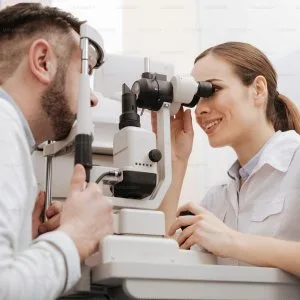 Eye specialist in mumbai: top-rated experts for complete eye car