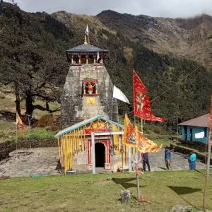 madmaheshwar Trek Package