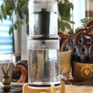 Pure water purifying machine