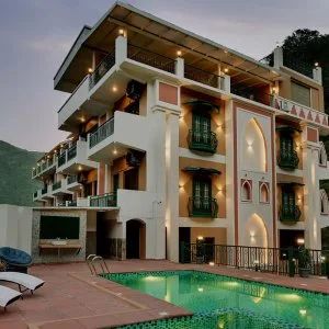 Best hotels in rishikesh for family holidays & peaceful stays
