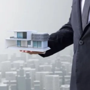 Topic: invest in high-demand commercial property in noida