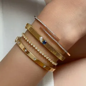 Handcrafted gold & diamond bracelets for every moment
