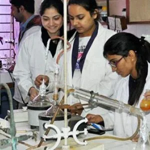 Top pharmacy college in jaunpur