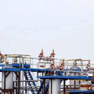 Reliable oil refineries erection commissioning