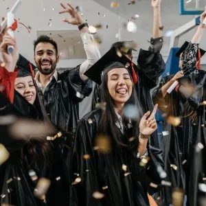 Graduation party planner near me – dubai & sharjah-confettievent