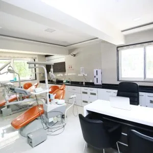 Dental hospital in navi mumbai